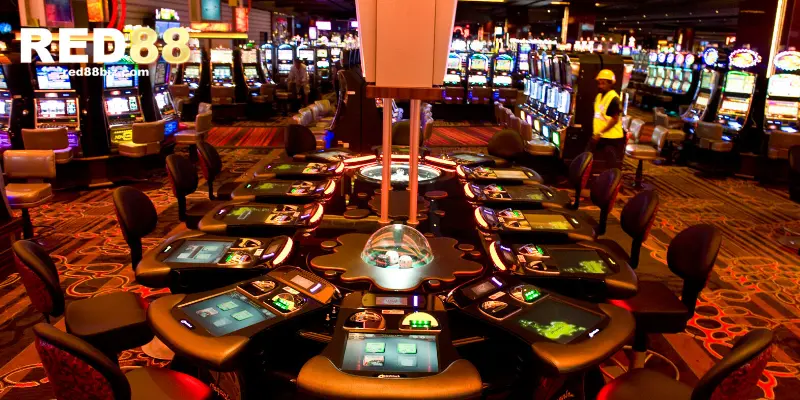 Giới thiệu chi tiết về sảnh Live casino RED88